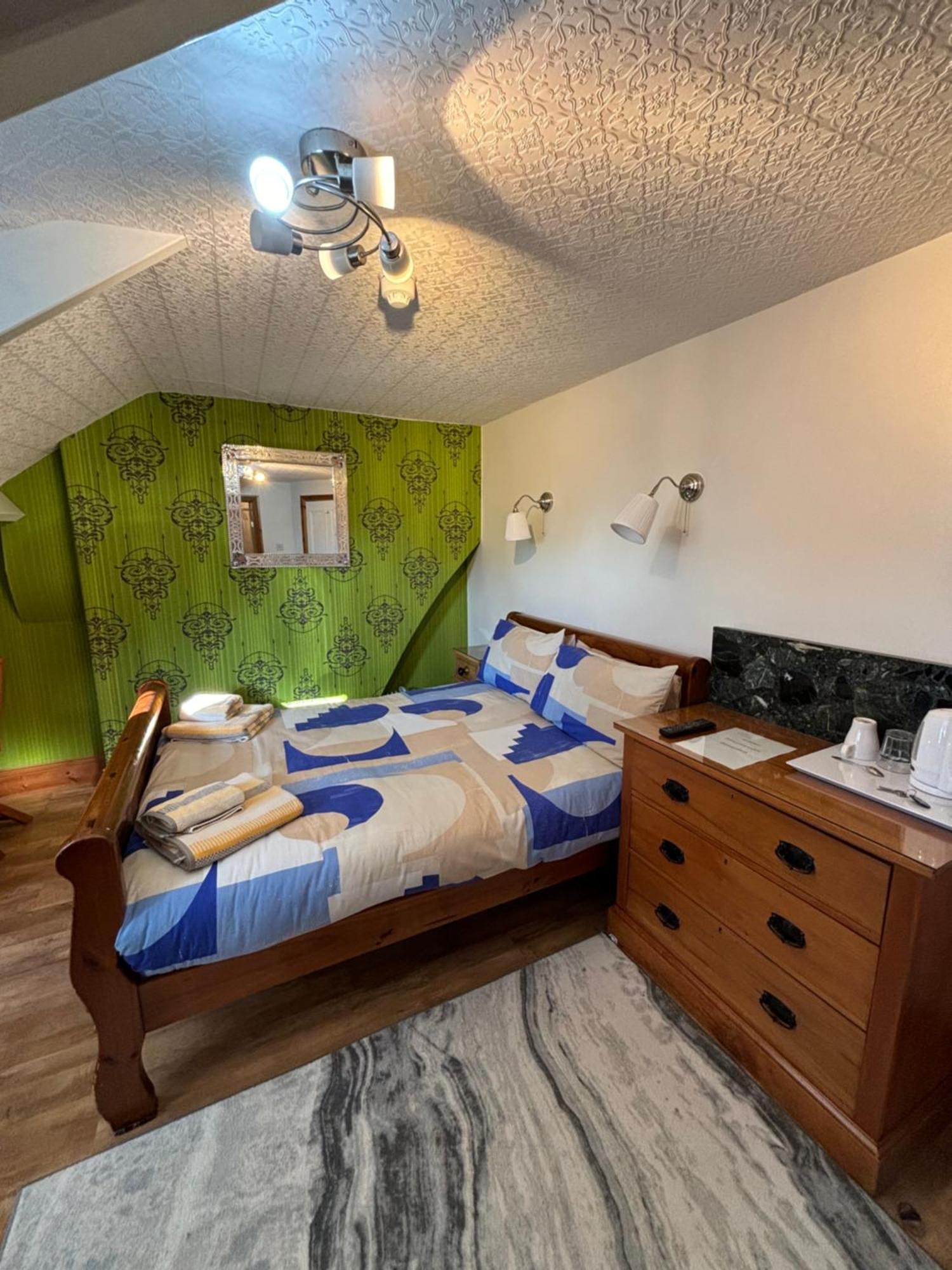 Elford House - 3*